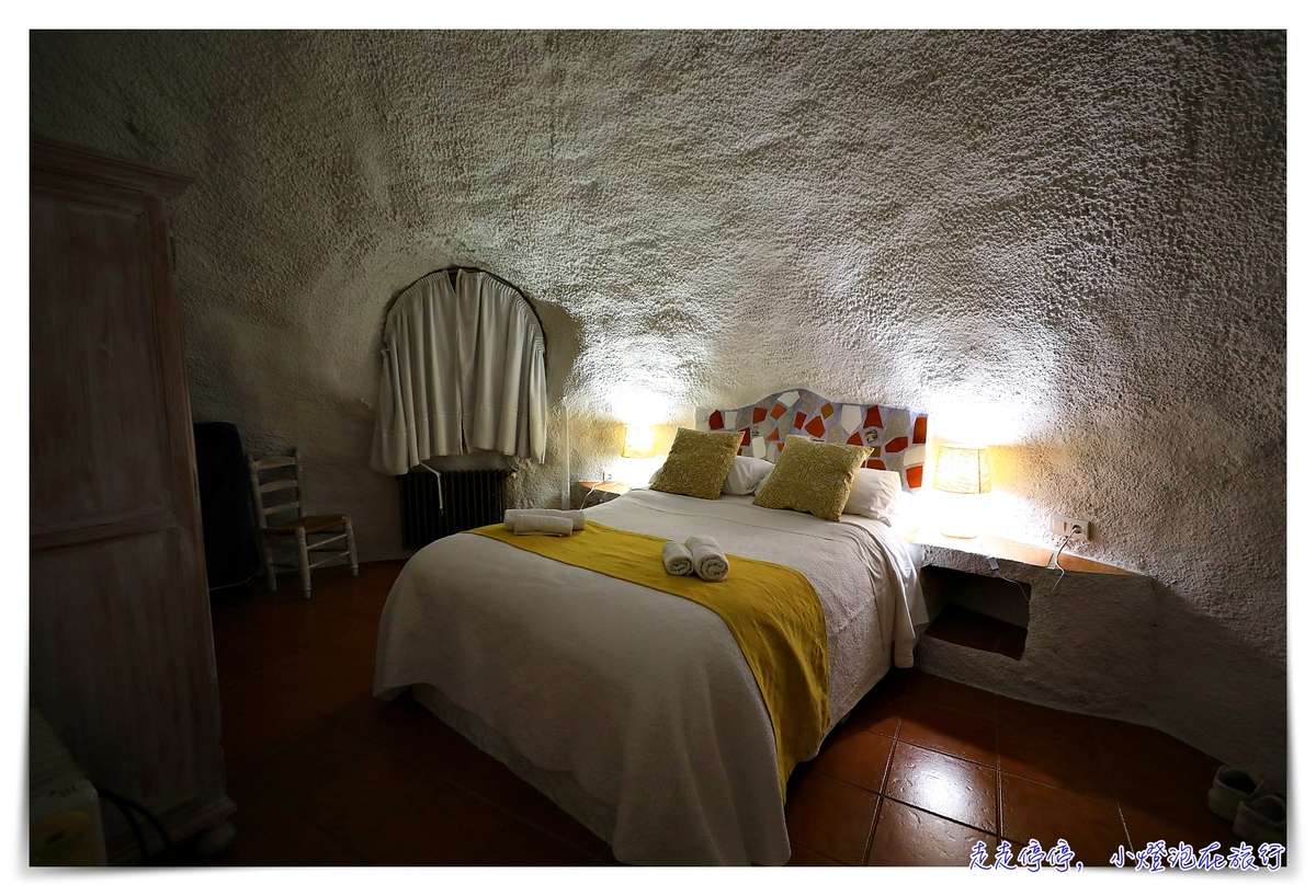 馬拉加蝸牛鄉村酒店｜Hotel Los Caracoles高山遠眺白色小鎮Frigiliana及地中海的寂靜度假屋
